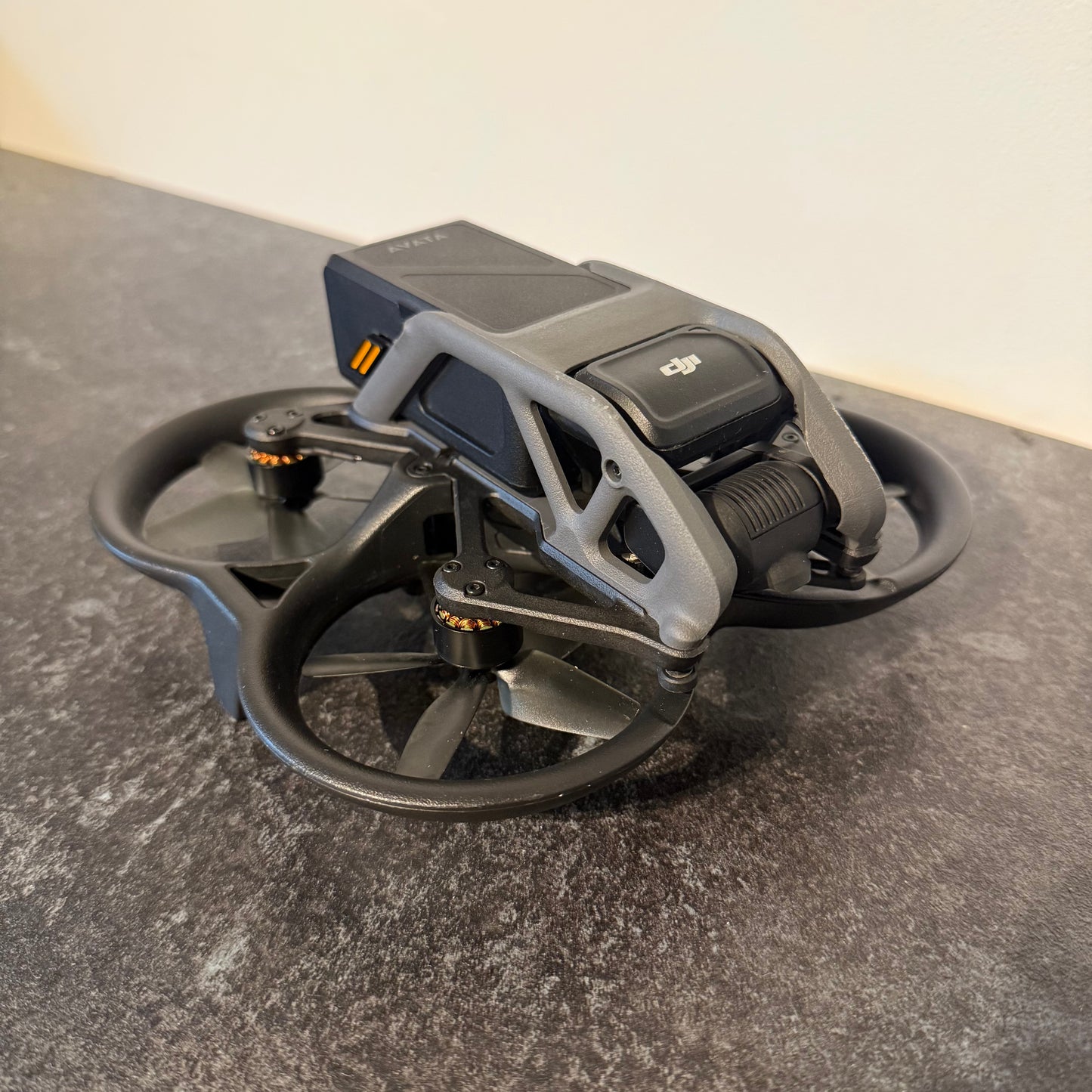 Dji Avata Explorer Combo + Goggles Integra & RC Motion 2