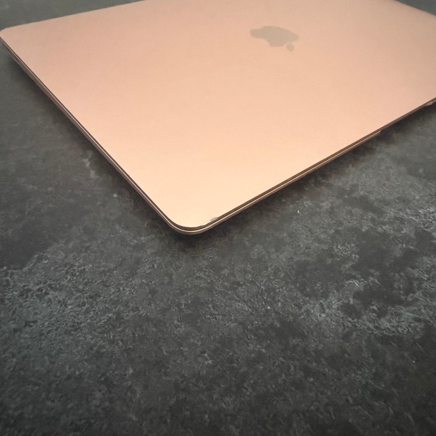 Apple MacBook Air 2019 13,3 Guld - Bra skick